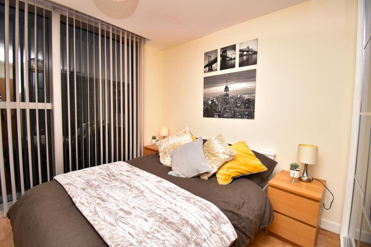 Apartamento The Hub - Spacious, Bright And Modern With Free Parking Milton Keynes Exterior foto