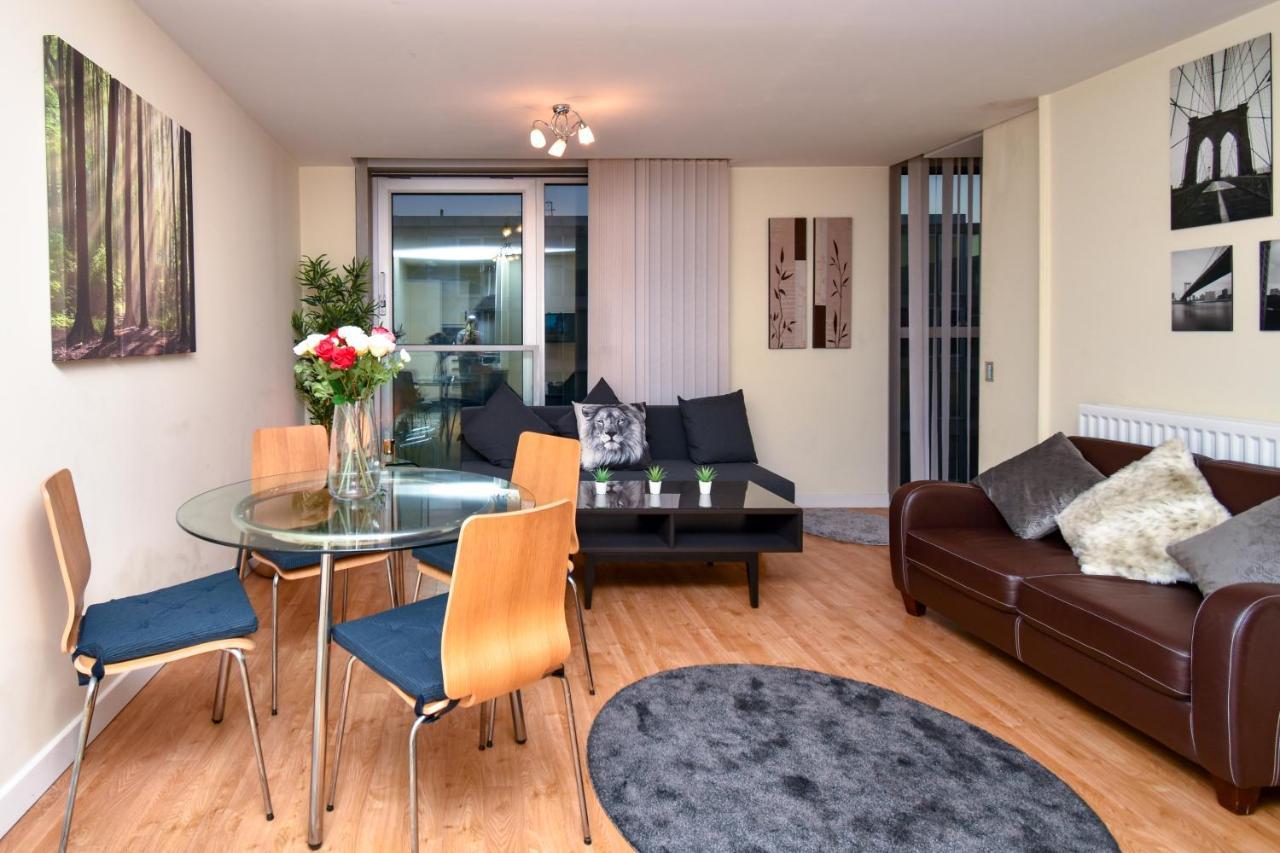 Apartamento The Hub - Spacious, Bright And Modern With Free Parking Milton Keynes Exterior foto