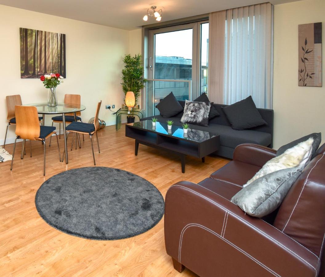 Apartamento The Hub - Spacious, Bright And Modern With Free Parking Milton Keynes Exterior foto