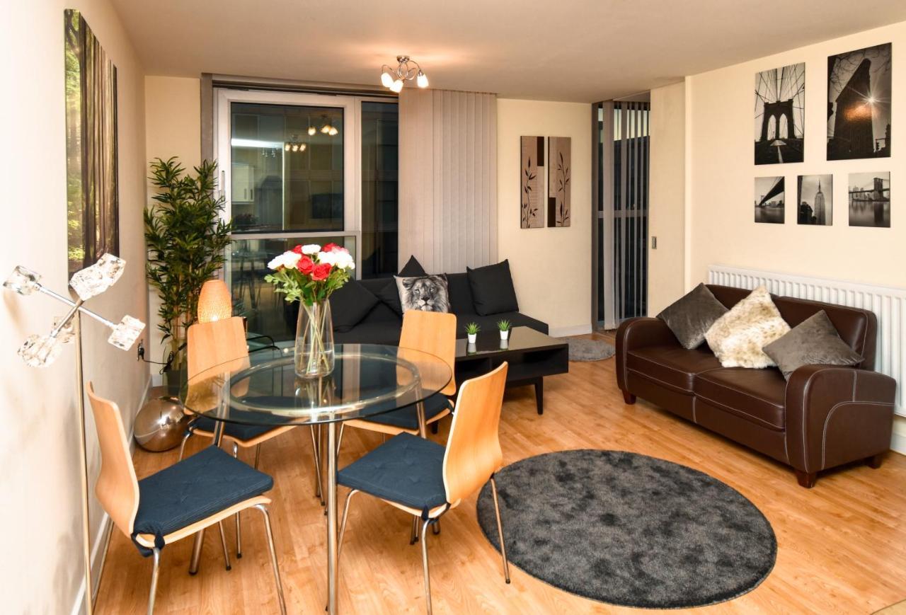 Apartamento The Hub - Spacious, Bright And Modern With Free Parking Milton Keynes Exterior foto